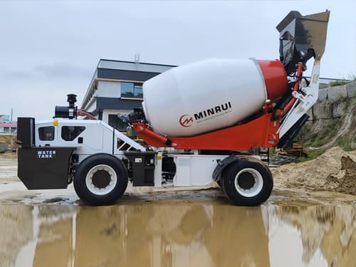 3.5m3 Self Loading Concrete Mixer Truck